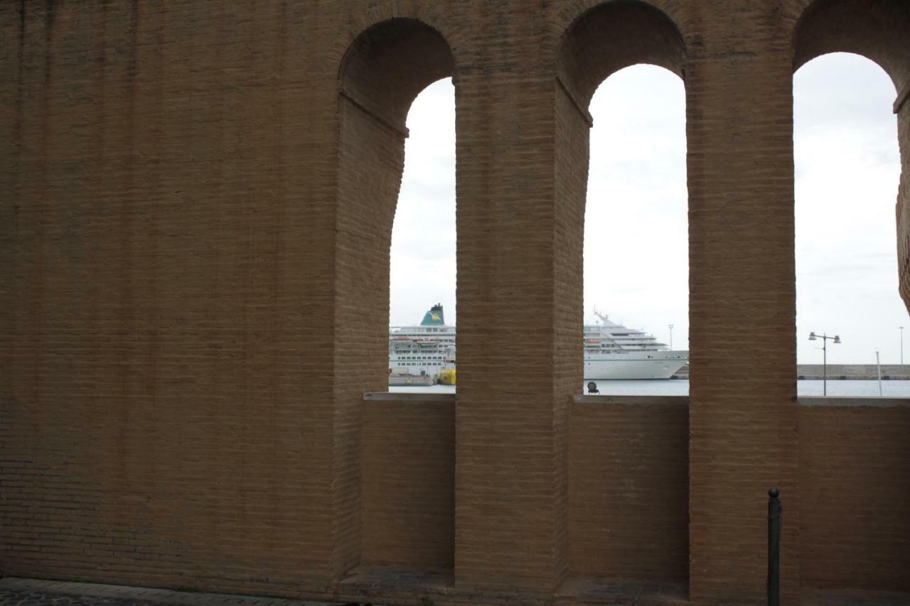 Be Your Home - Captain'S Lodge Civitavecchia Exterior photo